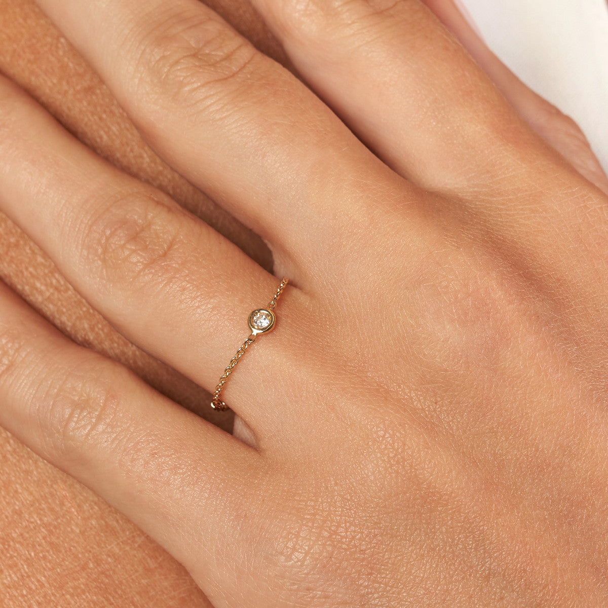 3pt Diamond Bezel Chain Ring with Sizing Bar 14K Yellow Gold