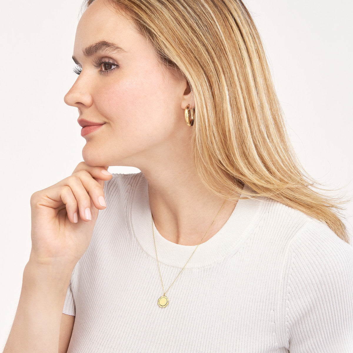 Medallion Necklace 14K Yellow Gold
