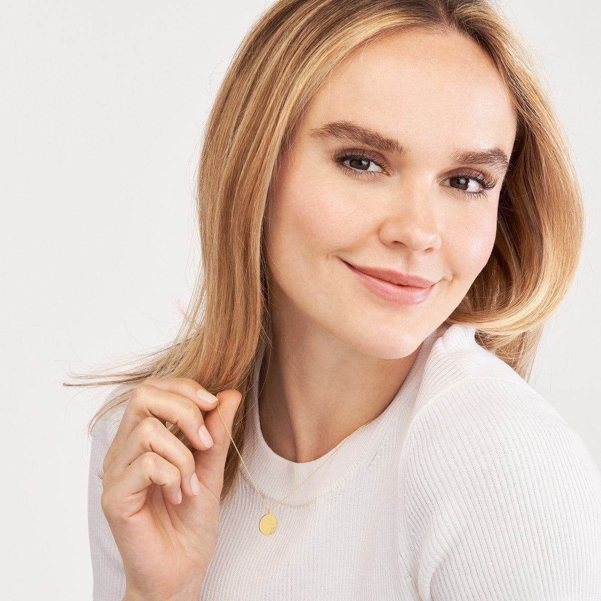 Medallion Necklace 14K Yellow Gold