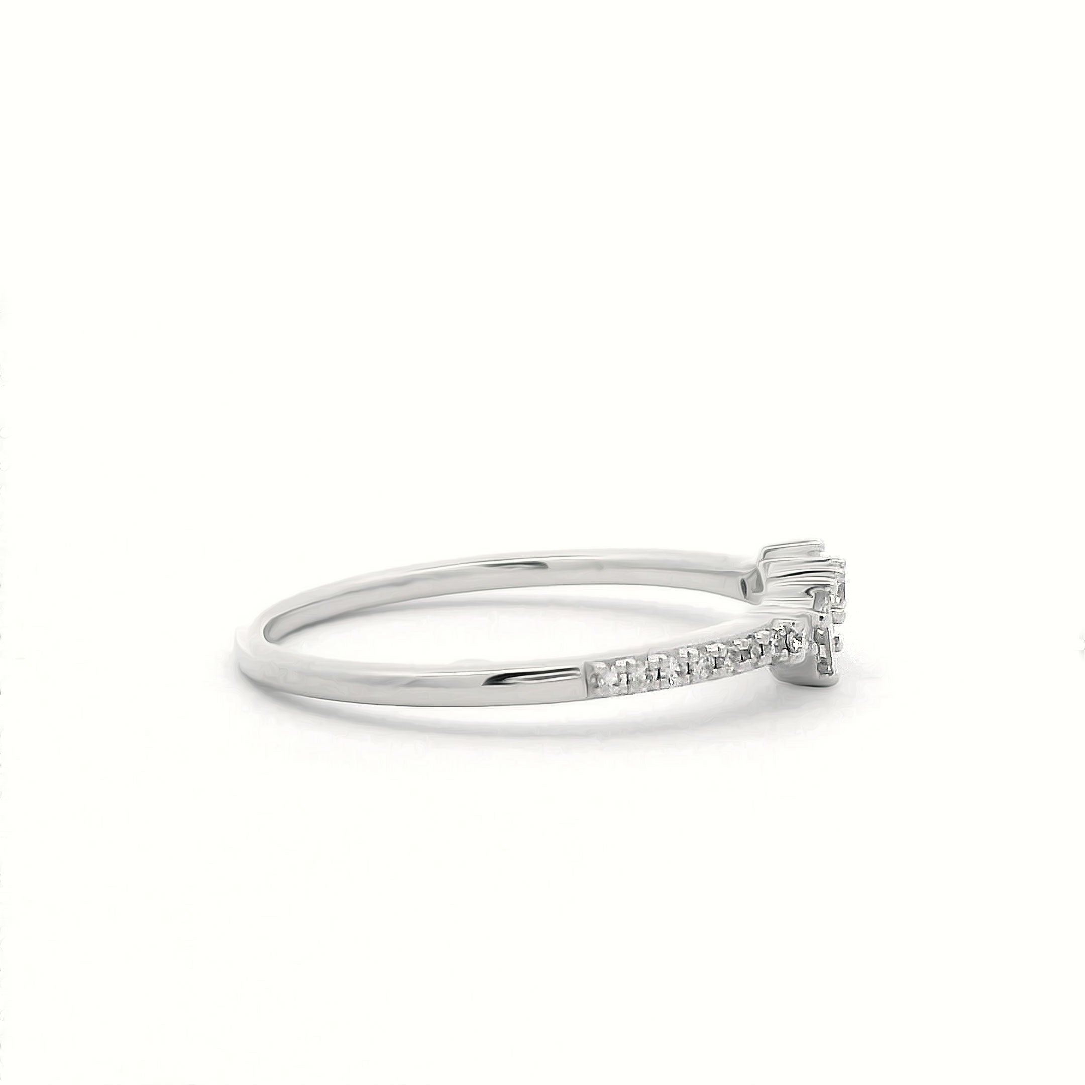 0.19 CTW Baguette Cut and Round Brilliant Cut Diamond Ring 14K White Gold