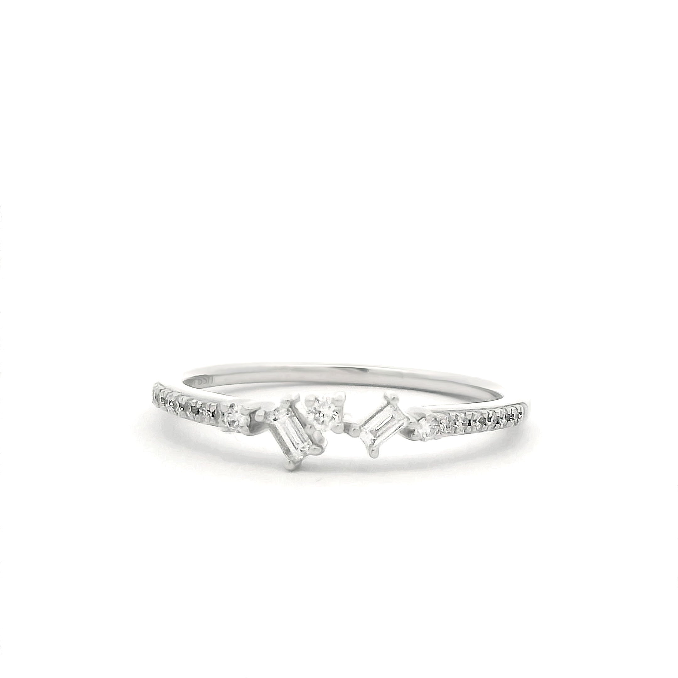 0.19 CTW Baguette Cut and Round Brilliant Cut Diamond Ring 14K White Gold